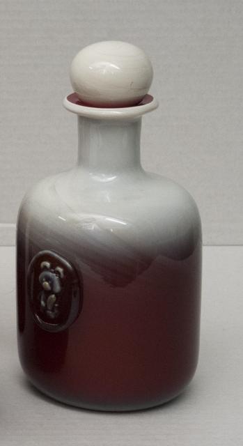 Грошкова Л.Г. Малый штоф из декоративного набора олимпийских сувениров. 1979